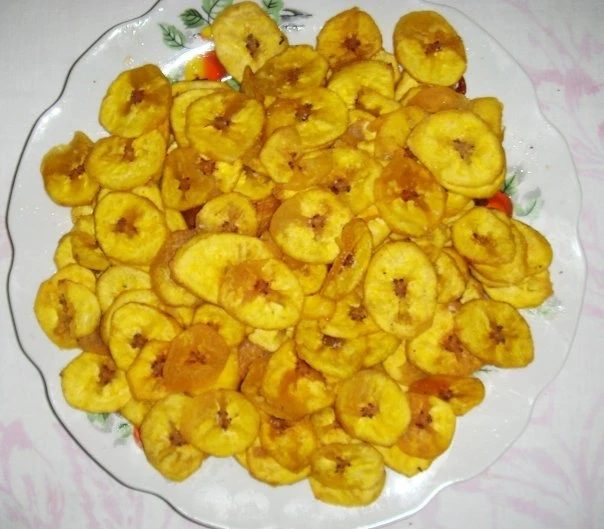 Chicharritas de plátano cubanas