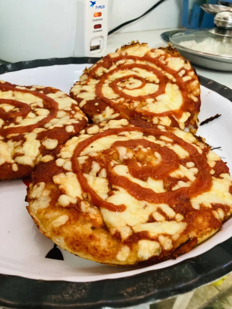 Pizza De Queso
