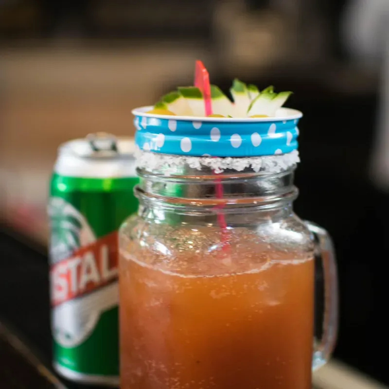 Michelada con Cristal