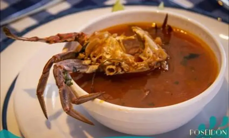 Consomé de Mariscos