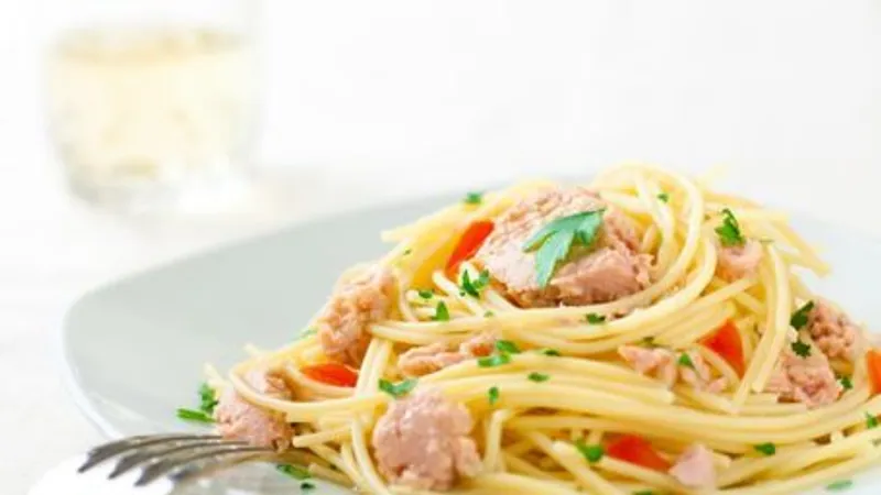 Espaguetis con Atún 