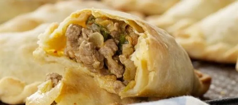 Empanada de Cerdo Asado