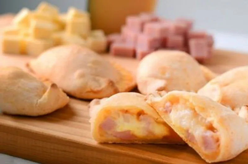 Plus de Jamón y Queso Blanco 