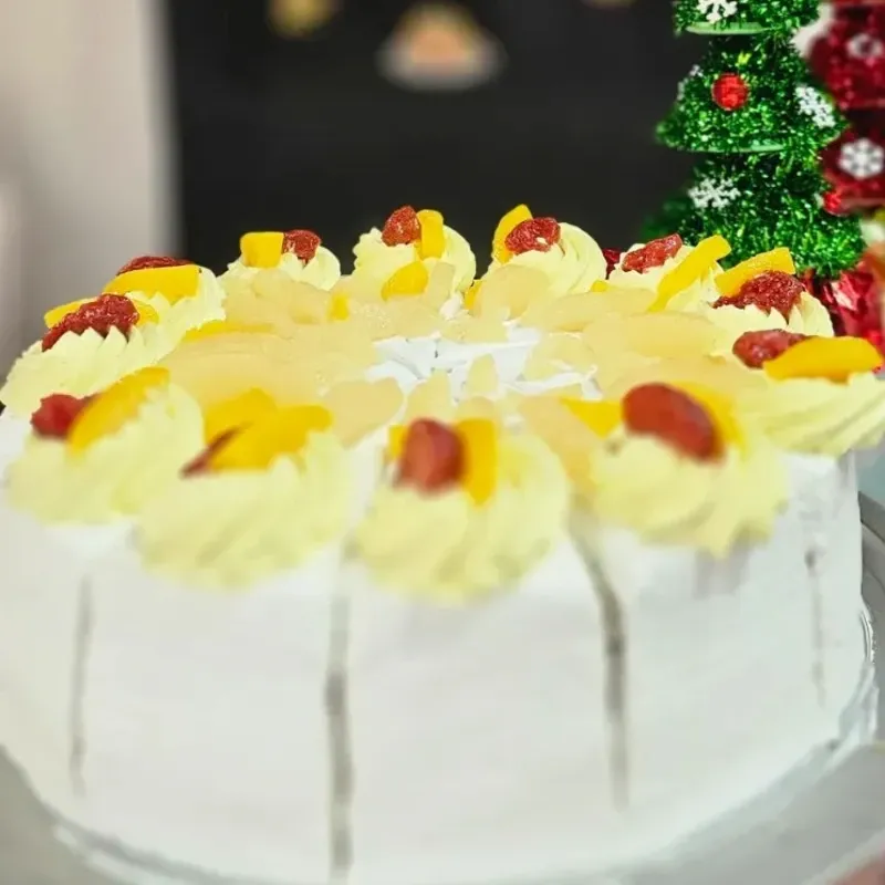 Cake de Frutas🍑🍐🍓🍍