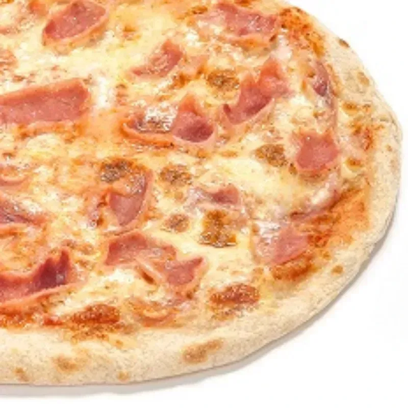 PIZZA DE JAMÓN CON QUESO CRIOLLO
