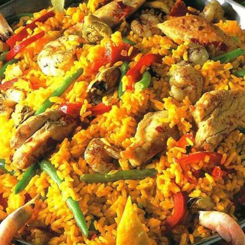Arroz Frito con Frutos del Mar y de la Tierra