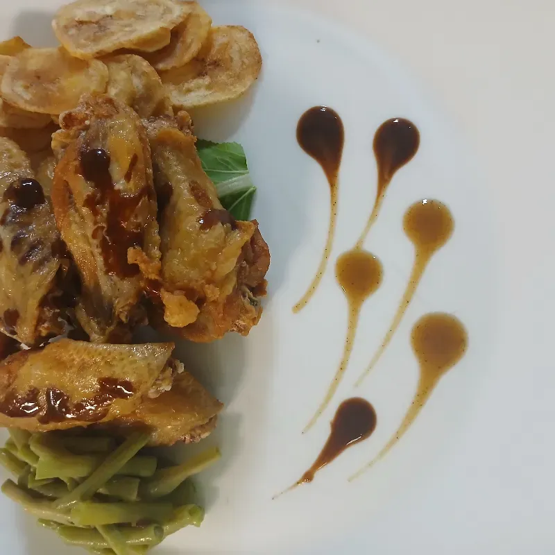 Alitas de Pollo no picante 