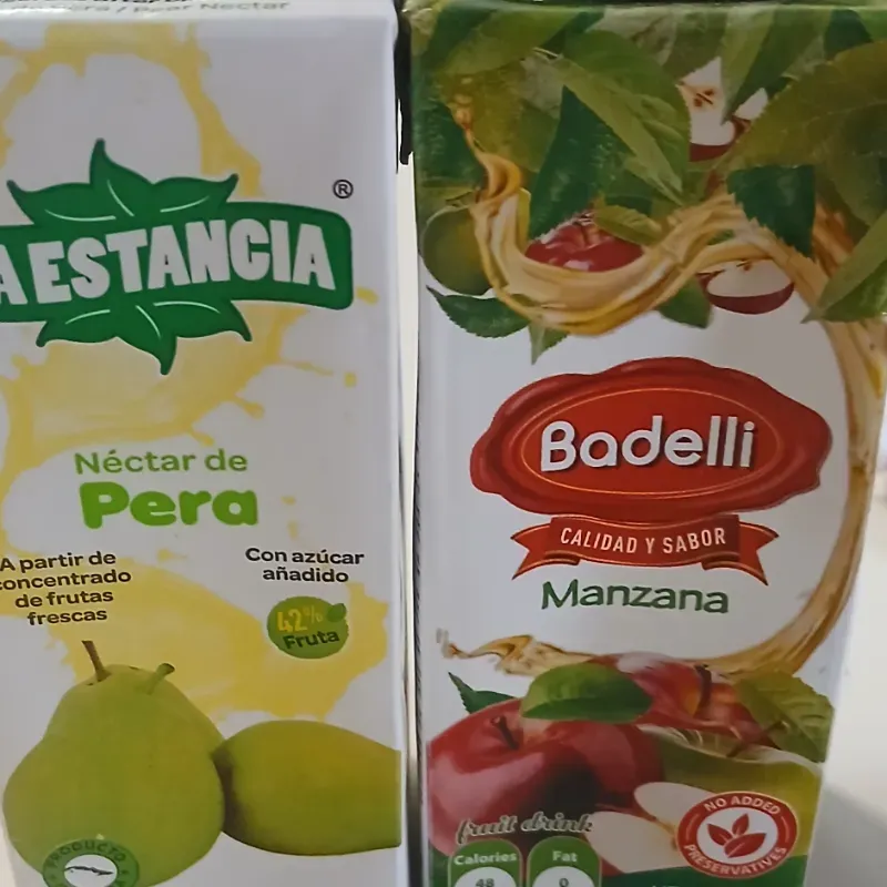 Jugos de caja la estancia 
