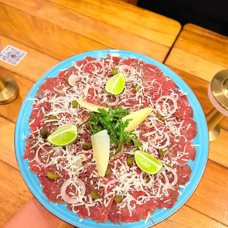 Carpaccio de res 