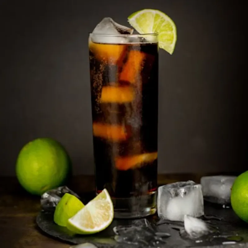 Cóctel Cuba Libre