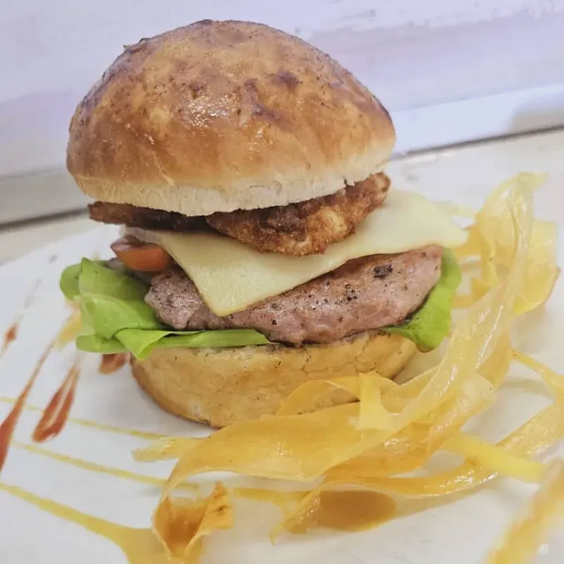 Hamburguesa Mixta de Pollo