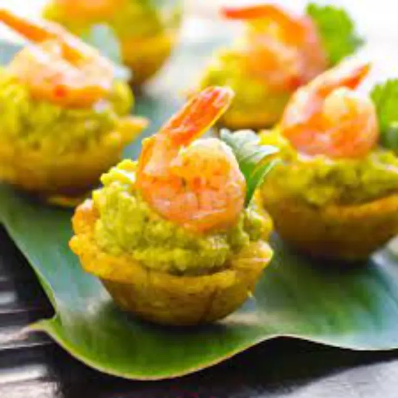 Cesta de Platano relleno de Camarón