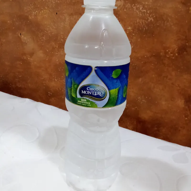 Agua Natural Ciego Montero