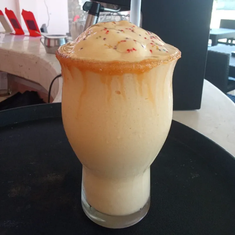 Batido de Mango Natural Frappe