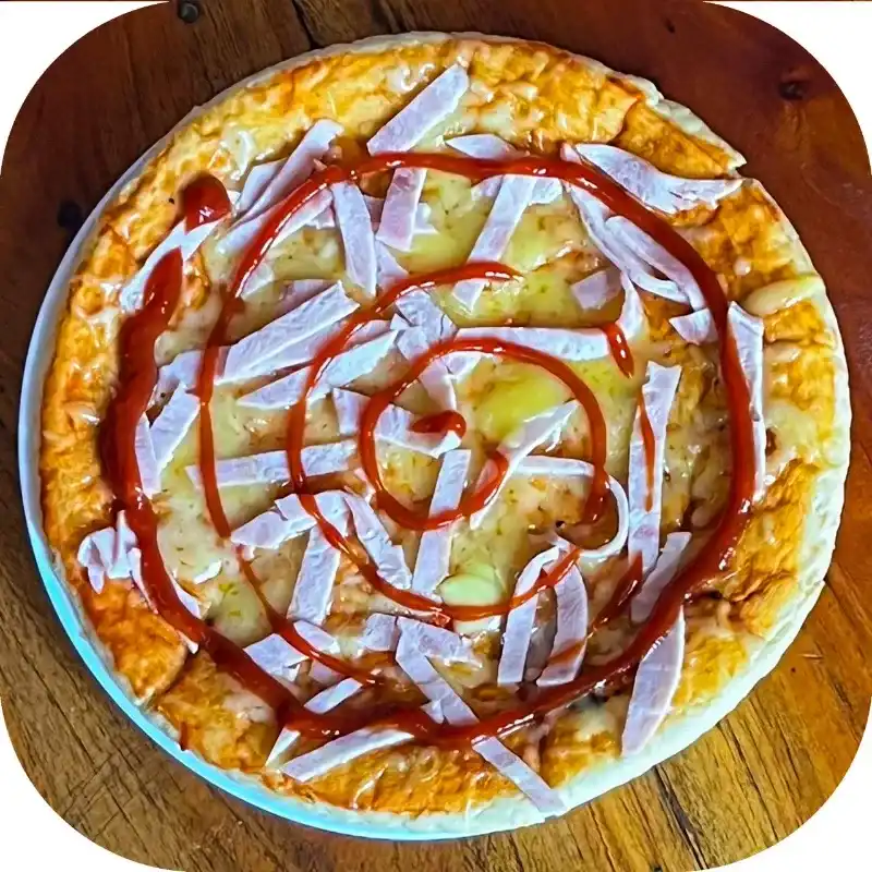 Pizza de queso gouda y jamon