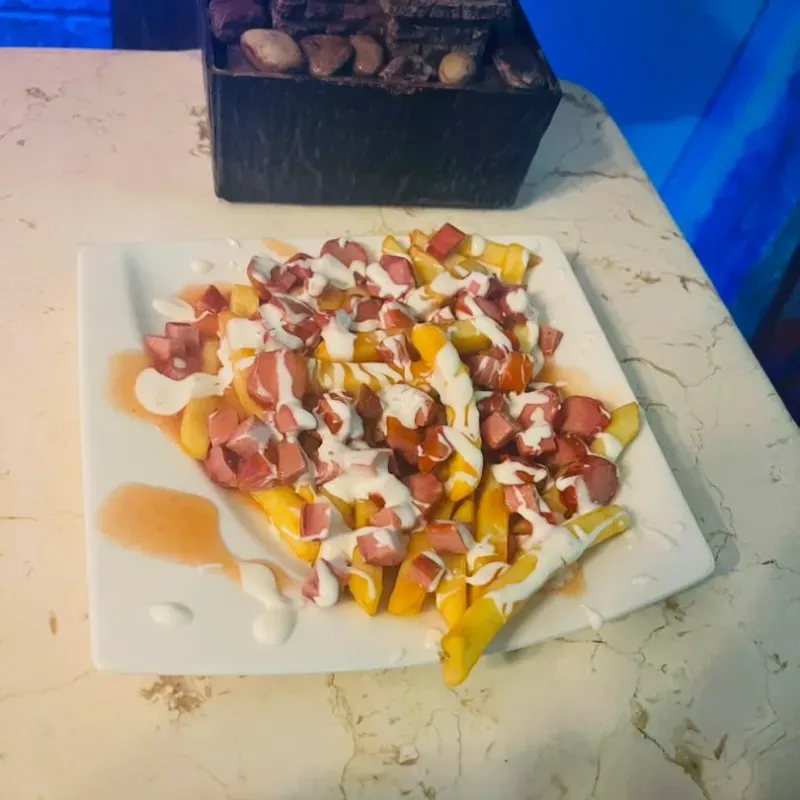 Salchipapas