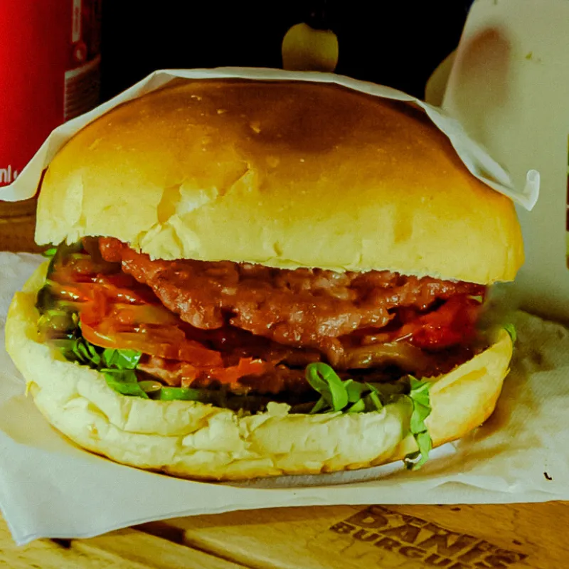 Especial de Cerdo con Queso Gouda  