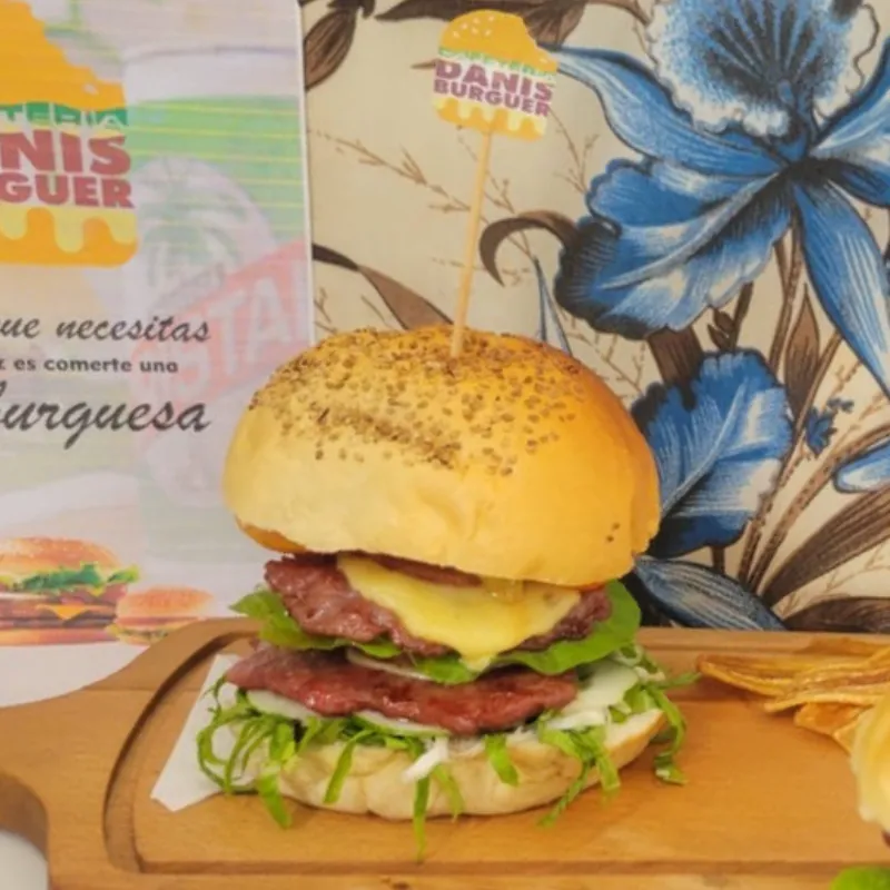 Super Danis Burguer de Cerdo 