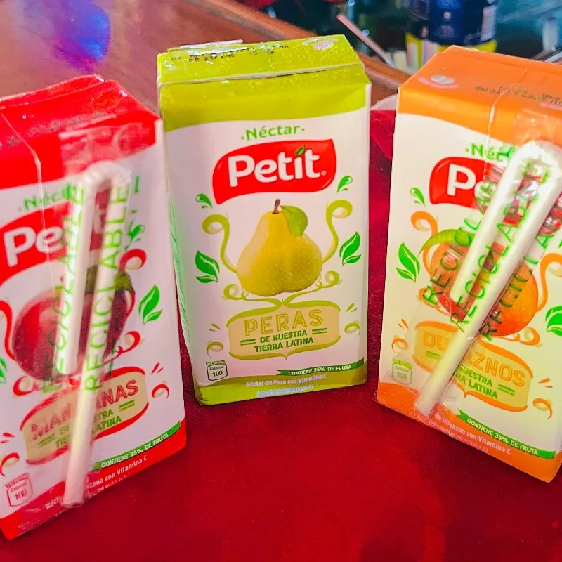 Jugos importados grandes