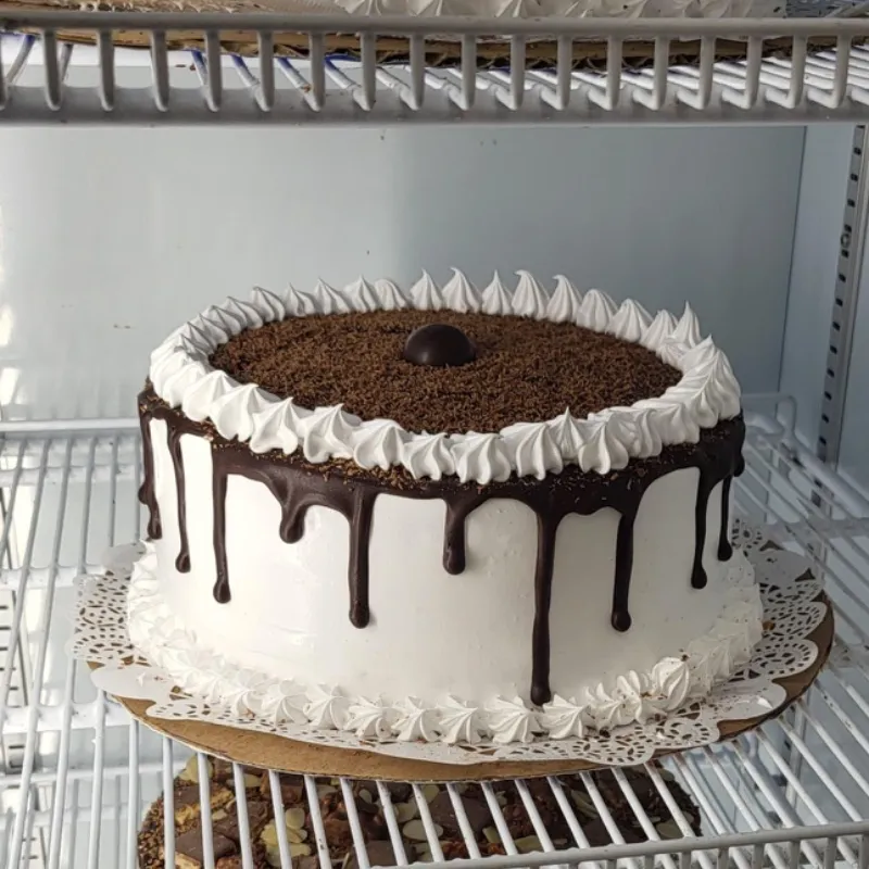 Tarta Bombón con Merengue
