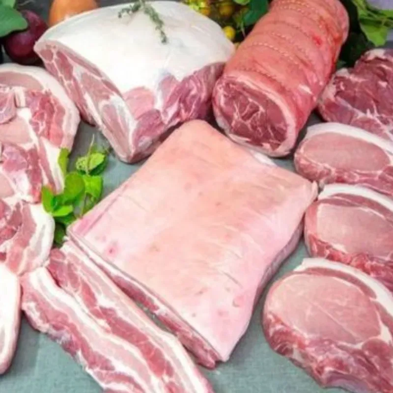 Todos los productos cárnicos tienen su precio en libras.