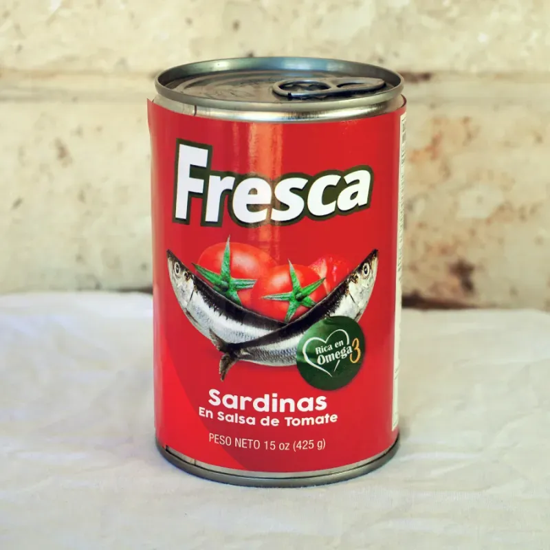 Sardinas en Salsa de Tomate 