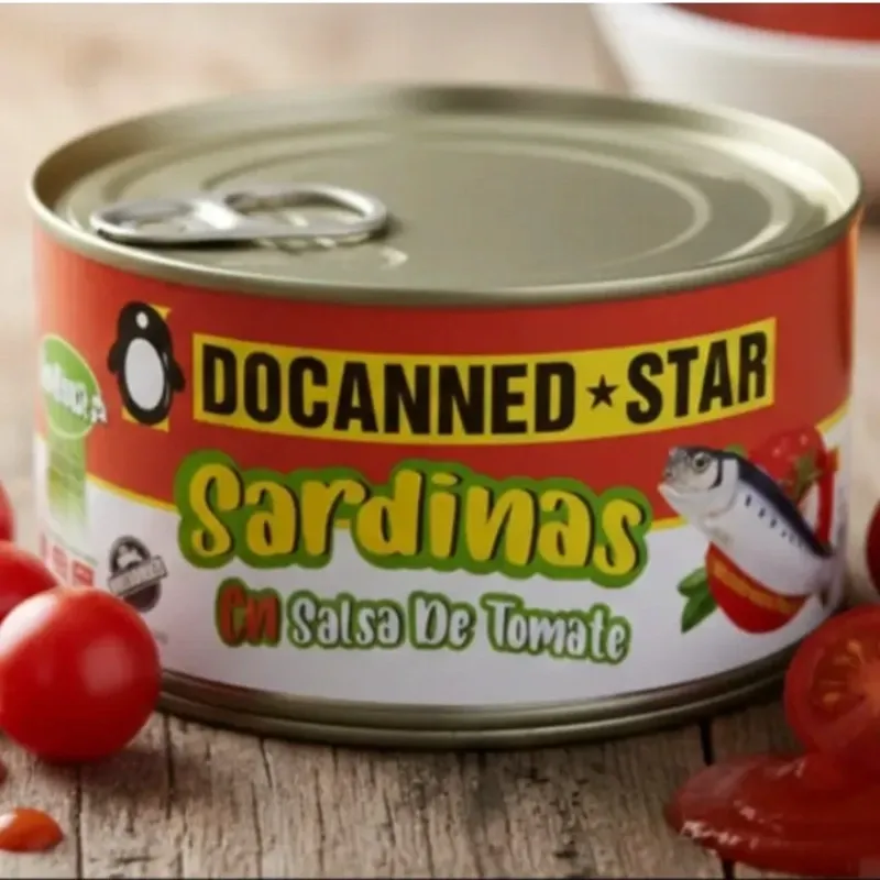 Latas Extra Grandes de Sardina en Salsa de Tomate 