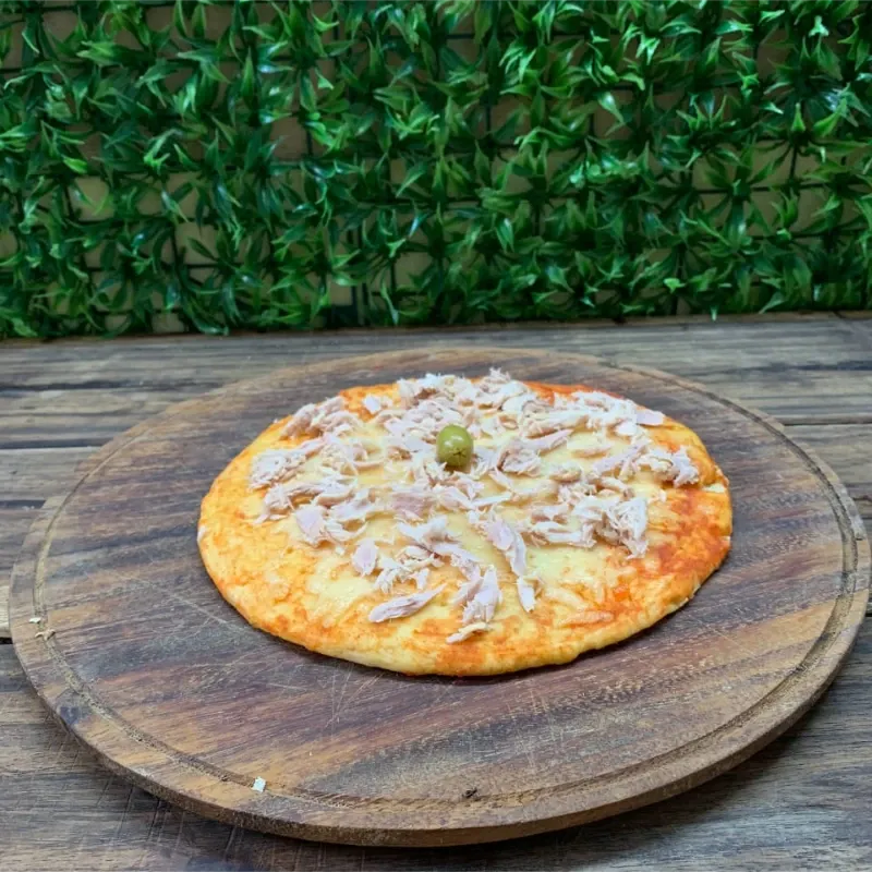 PIZZA DE ATÚN 22 CM.