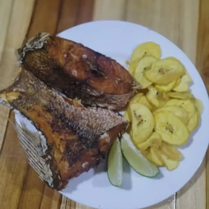 Rueda de pescado frito 