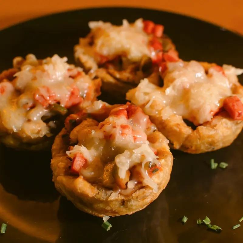 Chatino Relleno con Jamón y Queso