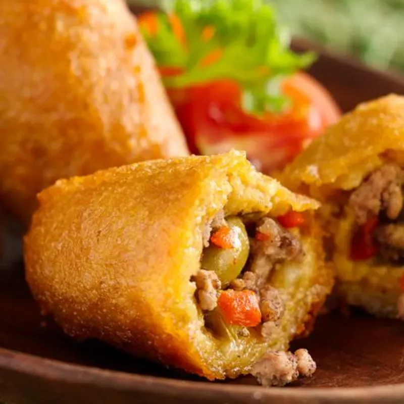 Buñuelo Relleno de Queso